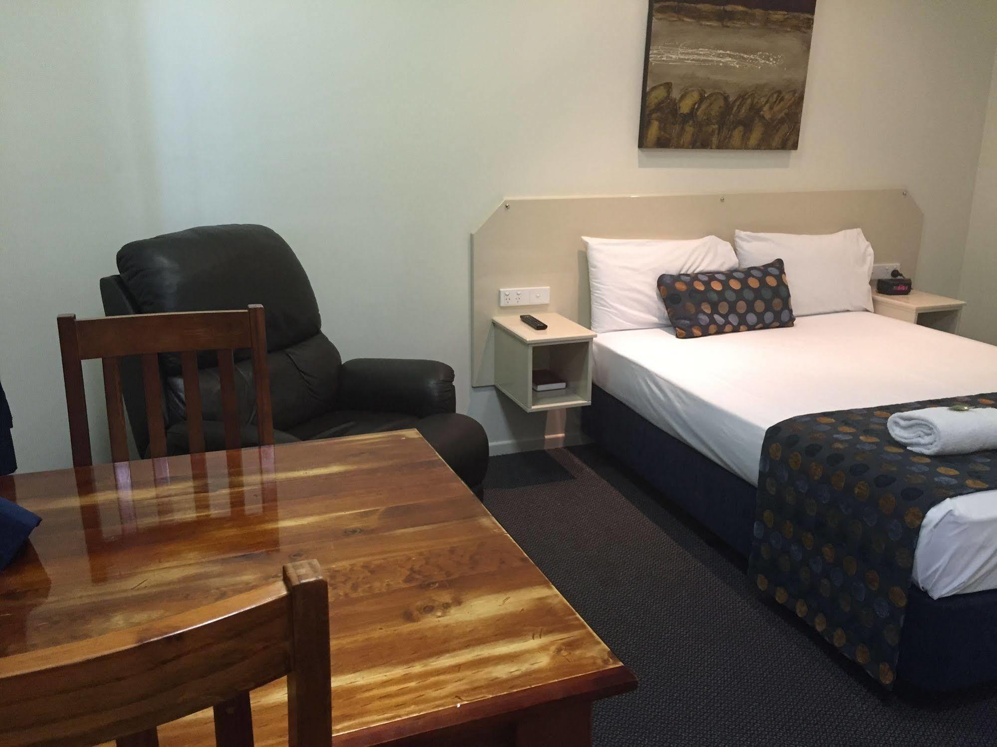 Bluewater Harbour Motel Bowen Ngoại thất bức ảnh